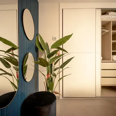 Luxury Tropical Blue *
